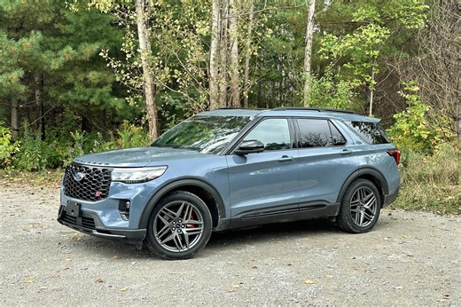 2025 Ford Explorer Review: Revamped cabin adds touch of class | Reviews