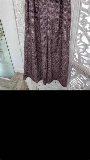 NUEVOS PANTALONES ESTAMPADOS ❤️ ENLACE DIRECTO WEB ↘️ https://www.anahidalgo.es/categoria-producto/ropa/para-ella-ropa/pantalones-y-shorts/ 🎄⭐ HORARIO NAVIDAD ⭐🎄 SÁBADO DÍA 3 DE ENERO ABRIMOS LAS TRES TIENDAS EN HORARIO NORMAL DE MAÑANA Y TARDE, DE 9:30H A 14:00H Y DE 17:00H A 20:30H LUNES DÍA 5 DE ENERO ABRIMOS LAS TRES TIENDAS EN HORARIO ESPECIAL DE 9:30H A 14:00H Y DE 15:00H A 18:30H OS DESEAMOS UNAS FELICES FIESTAS ✨🎄 www.anahidalgo.es ☎️685415028 #envios #enviosnacionales #modafemeninaon