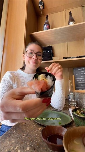 Manger seul au restaurant c’est super cool 🍣 #restaurantparis