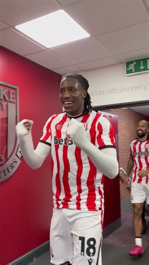 🫡​ 'UP THE POTTERS' ❤️‍🔥​ #football #efl #stokecity