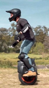 Watch Inmotion V12 Unicycle on Amazon Live