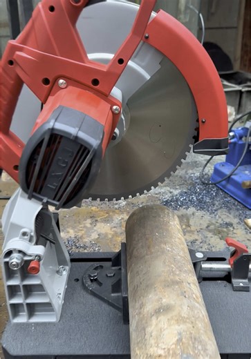 Hem metal hem ahşap kesebileceğiniz efsane makine uygun fiyata GNC/HAN Hırdavat aracılığıyla yakında Türkiye’de ❤️ Not: Koruma demiri vidası bilerek gevşetilmiştir. #gnc #han #metal #ahşap #kesme #makine #makinesi #efsane #güçlü #yüksek #devir #kalite #bıçak #yakında #türkiye #power #strong #istanbul #türkiye #china #çin #retools #makita #dewalt #bosch #milwaukee #parkside #aeg #kl #catpower #sgs #ıngco #sancaktepe #sultanbeyli #samandıra #beykoz #çekmeköy #ümraniye #kartal #ataşehir #avrupa #ya