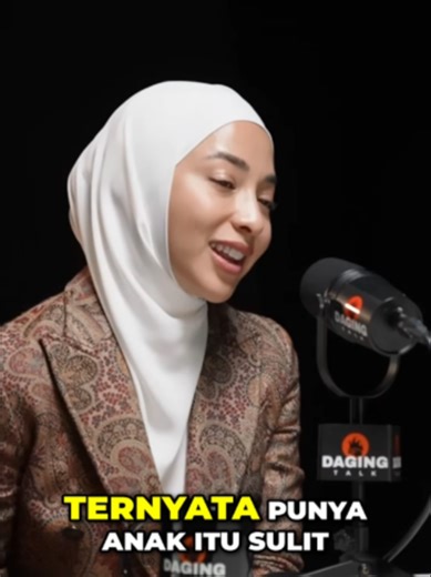 Nikita Willy Berhijab: Pemicu & Pengalaman Punya Anak