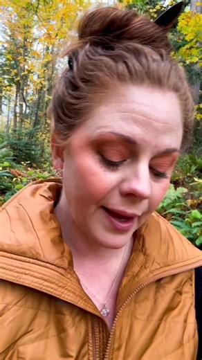 𝐄𝐫𝐢𝐧 | Alaska Silversmith on Instagram: "Well… this is definitely not the post-show/birthday video I thought I’d be making. 😔 Yesterday my car was broken into, and I lost a substantial amount of Twisted Ginger inventory—right after a 4-day festival that filled my heart with the most wonderful connections. Your messages since posting about it on stories have meant everything. 🫶 If I haven’t responded yet, thank you—I see you. I’m still processing wh