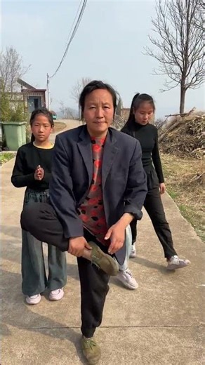 Incredible Rural Talent!😲 Kids and Grandma Show Off Extreme Flexibility! Part-030 #kungfu #shorts