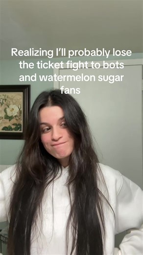 It happened with Ari and I’m still grieving not seeing her this year #harrystyles #onedirection #hs4 #directioner