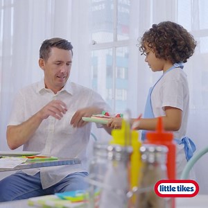 Little Tikes Creative Chefs Pizza Kit with Special Make-It Mix Play Sand, 18 Accessories, Realistic Pretend Play Chef, Boys, Girls, Ages 3