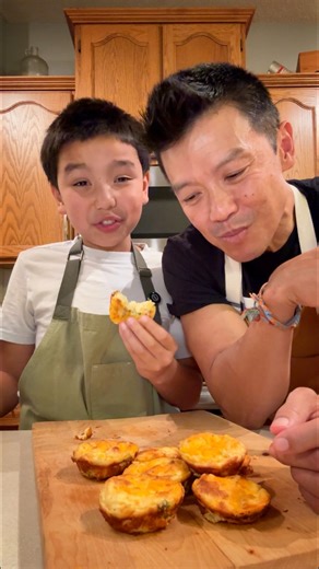 762K views · 21K reactions | Cheesy Mashed Potato Puffs #mashedpotatoes #potatorecipe #dinnerideas #potluck #recipe - ➡️ FULL RECIPE IN THE PINNED COMMENT | Saltnpiipa | Facebook