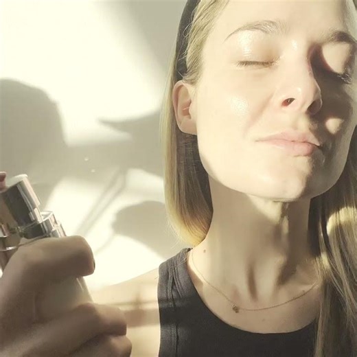 Hydrating Mist Setting Spray | Colorescience #knowbetterskin #skincare