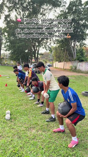📋Seguimos trabajando en el fortalecimiento de los isquiotibiales, trabajo de core y estabilidad. #fisiodeportiva #prevencion #disfrutandodelproceso #somosatlascitrus