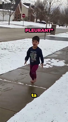 La réaction des parents lorsqu'un inconnu leur rend leur enfant perdu