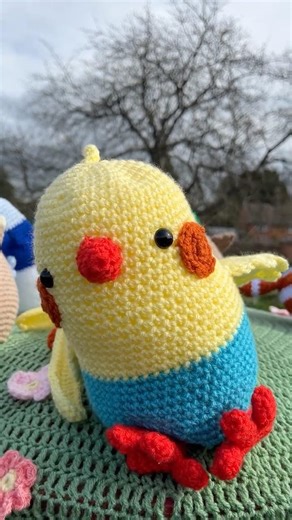Knitted Easter Post Box Topper to make you Smile
