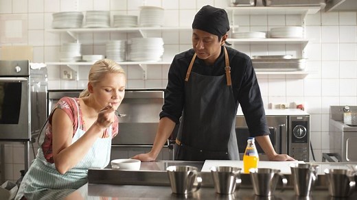 Master Cheng in Pohjanjoki Trailer DF