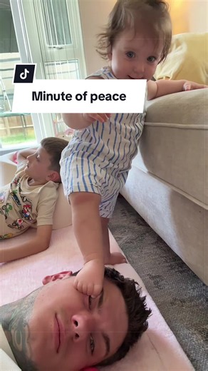 I appreciate Sophia trying to teach Penelope things. I don’t appreciate the CPR when I’m absolutely fine and trying to enjoy a minute of peace. 🤣🤣