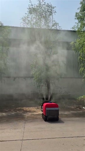 #Remote Control Sprayer #Fruit Tree Sprayer #Tracked Sprayer WhatsApp Link: wa.me/8615265771785