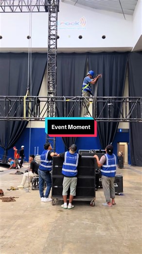 Ikut Mint track Loading Event Prudential Yuk !! 🔥 Jangan Lupa Bantu Follow dan Share 💥 Koment Di Komentar Kalau Kalau Ingin Bertanya Tentang Sound Event & Bisa Langsung DM Mimint Yah Terimakasih 😋 #SoundSystem #sewasoundsystem #eventprudential #fyp #trending?song