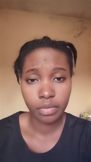 Vidéos de la chanceuse bangs (@la.chanceuse.bang) avec son original - Blague de toto🤣🤣🤣