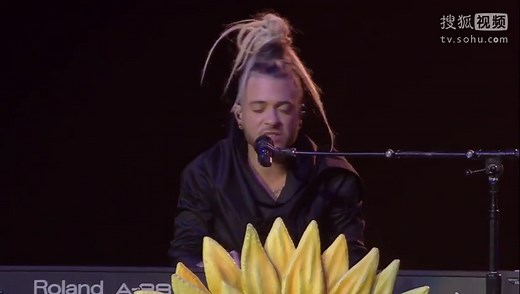 [KATYPERRYGALLERY] - Ferras - Legends Never Die (Live with Katy Perry)