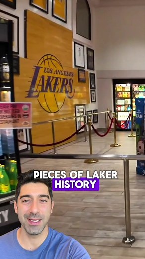 Did you know that one of the rarest pieces of Laker history is in a gas station in the middle of the desert in California? #basketball #nba #losangeles #lalakers #lakers #kobe #kobebryant #shaq #jerrywest #greatwesternforum #eddieworld🍦