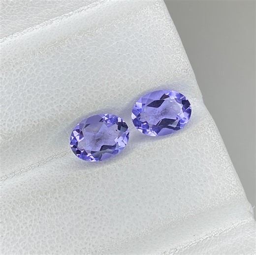 Lab Iolite Gemstone | Faceted Oval Loose Stone, Violet-blue - Etsy