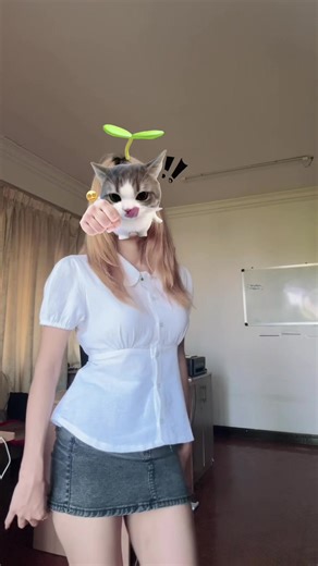 Dance Trends with Call_me_akri7