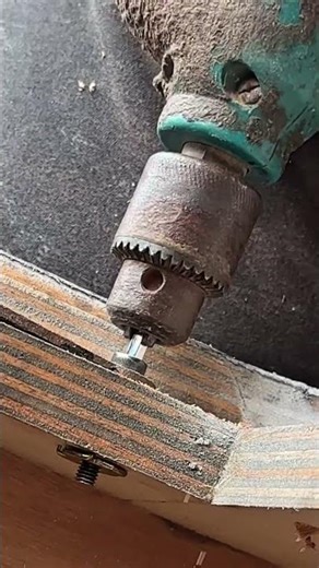 T-nut bolt #tutorial #woodworking #speakerbox