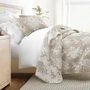 Lightweight Quilt Sets - Wrinkle Free - Coverlet Taupe Floral Patterns for Full/Queen Size Bedding by Comfort Canopy