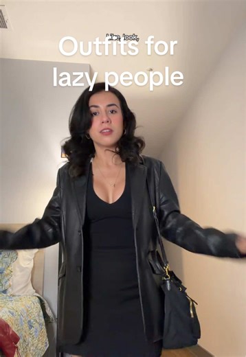 Effortless Weekend Style: My Go-To Uniform