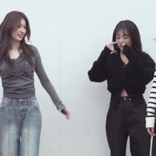 Jihyo and Sana Moment Compilation | Twice Sahyo Fancam
