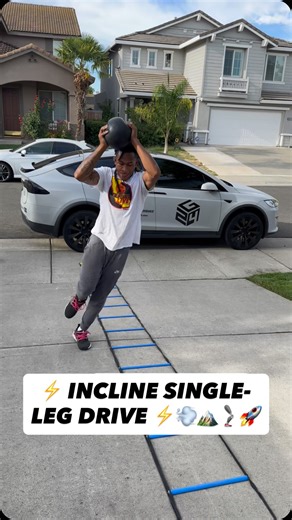 Body by G | ⚡ INCLINE SINGLE-LEG DRIVE ⚡💨🏔️🦿🚀 🧪 Ball overhead. Inside leg only. Climb the ladder uphill. Minimal ground contact. Now add incline. Now... | Instagram