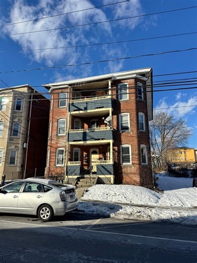 183 Broad St, New Britain, CT 06053 - Multifamily for Sale | LoopNet