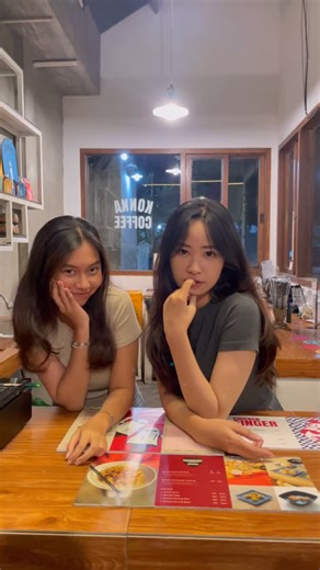 KONKA COFFEE on Instagram: "yuk ke konka, ketemu kakak-kakak cantik ini 😉 more info Whatsapp : 081319674520 Google Maps : https://g.co/kgs/ZpZ25CN Jl. Medokan Asri No.22, Medokan Ayu, Surabaya"