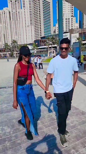 Mobail 5g #raheeshchandel #dubai #uae🇦🇪 | Raheesh Chandel