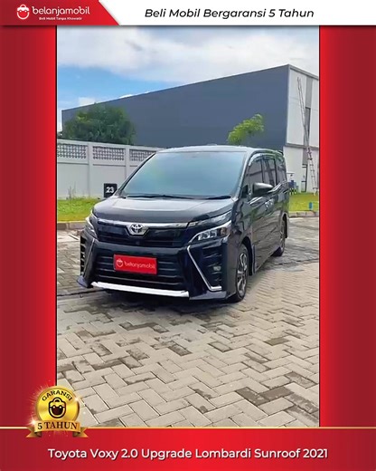 Belanja Mobil Indonesia on Instagram: "Toyota Voxy 2.0 Anniversary Edition Upgrade Lombardi AT Hitam NIK 2021, PAJAK BULAN 11 (2026), ODOMETER VERY LOW 25RB KM - BELI MOBIL BERGARANSI SAMPAI 5 TAHUN GRATIS! GARANSI 5 TAHUN LANGSUNG! Jaminan GARANSI 155 KOMPONEN Meliputi : 1. Mesin 2. Transmisi 3. AC 4. Kaki-kaki 5. Sistem Pengereman 6. Layanan ERA (Emergency Road Asistance, Towing darurat) Bonus! Free Detailing (pembersihan) 2x (1 tahun) -UNIT 100% BEBAS TABRAK DAN BEBAS BANJIR (garansi uang kem