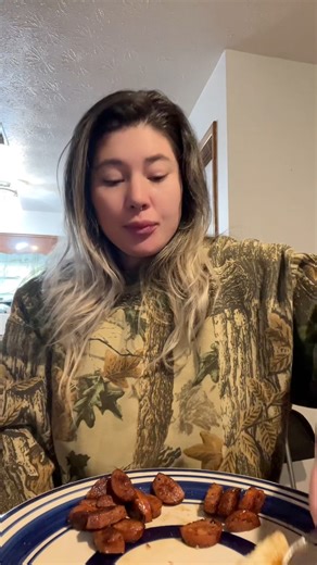 Happy hump day babes, Breakfast was super delicious 😋 I love yall, have a great day today ❤️😍 #trending #trendingreels #trendingpostviral | Cheyenne Perry