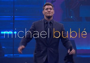 Michael is back on the road in the US with his brand new 27-city ‘HIGHER’ TOUR starting August 8th in Duluth GA, with stops from coast to coast! Bungalow-B fanclub pre-sales start May 3rd. Tickets on sale May 6. Full details at: https://www.michaelbuble.com/tour | Michael Bublé