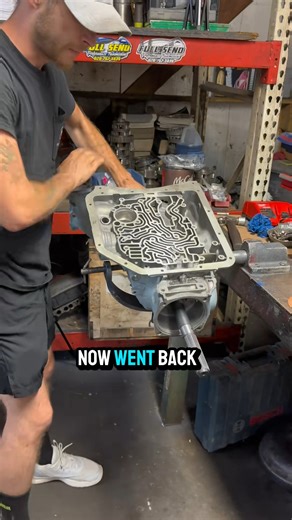 Setting end play turbo 350 transmission #fsptransmissions #fyp #tiktok #bearing #engine #machining #cylinder #machineshop #repair #rebuild #automotive #carsoftiktok #mechanical #engineering #reels #carstips #tips #enginerepair #tire #tirerepair #ford #chevy #dodge #ram #trucks #liftedtrucks #diesel #transmissionbuildersoftiktok #bearing #valve #hydraulic #chevy #classiccar | Tyler machine