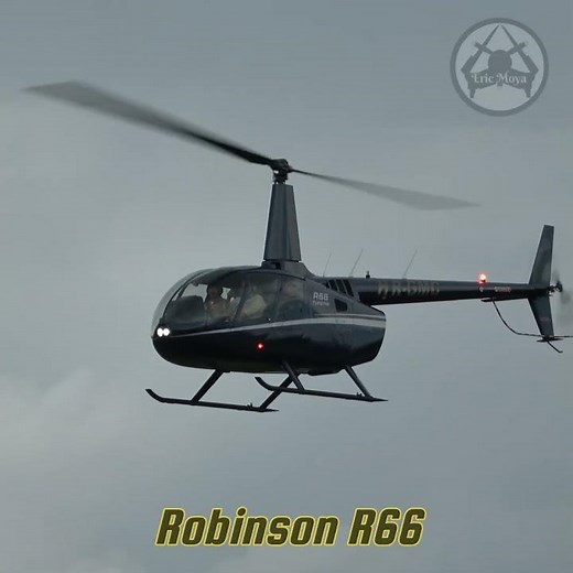 Take a Look at the Turbine Helicopter Robinson R66 in Hover #aviation #pilotlife #subscribe