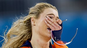 "Jaloezie moet je verdienen, ze is een rolmodel" - Anni Friesinger over gouden Jutta Leerdam
