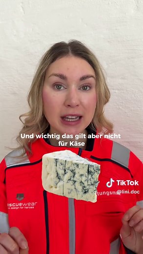Schimmel am Käse: Wegschneiden oder Wegwerfen?