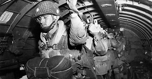 Two of the last 82nd Airborne paratroopers who jumped at D-Day describe their experience