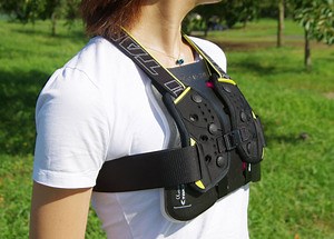 肋骨まで守るチェストプロテクターってhyodとKUSHITANIのやつ以外である？ : バイク大好きっ！