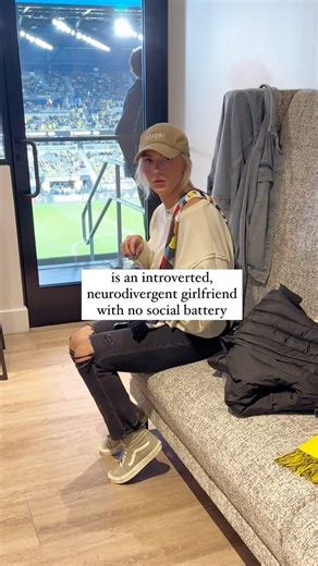 She has tummy problems too 🥲 #adhd #introvertproblems | Mik Zazon