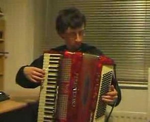 Demo of Crucianelli Musette Piano Accordion with MIDI System
