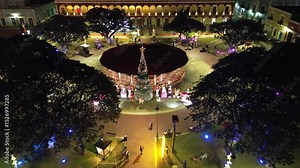 centro histórico de San Francisco de Campeche y su catedral católica.