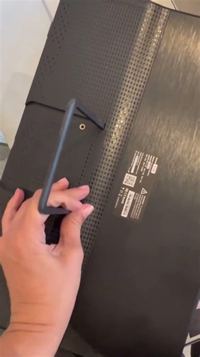 This Gives You a Second Screen Anywhere