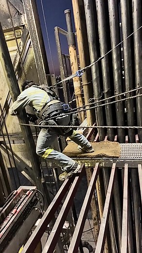 3.6M views · 25K reactions | #RIG #Derrick_man #JOB  Attock Rig Tech Drilling Training Centre  #Cell_no 03223330444 03104778847  | Attock Rig Tech | Facebook