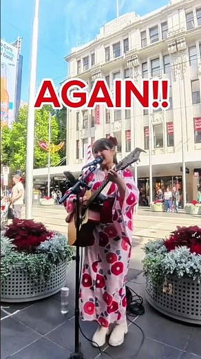 【外国人がトトロで大盛り上がり⁉️】オーストラリアで路上ライブして生活してます！ #弾き語り ＊歌ってみた＊歌うま＊ストリート