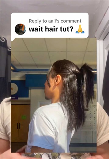 Flipped Half Ponytail Tutorial