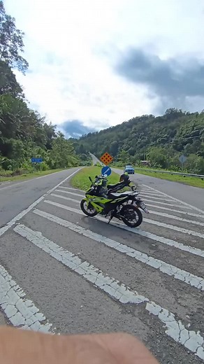 Omg kita d mna no guys #CapCut #viral #rsx150malaysia #rsx150 #foryoupage #fyp #sabahantiktokers #tiktokersabahan #ride #y15zr #sym185malaysia #symvf3i185cc #kimanis #kimaniskeningau #banjarancrocker